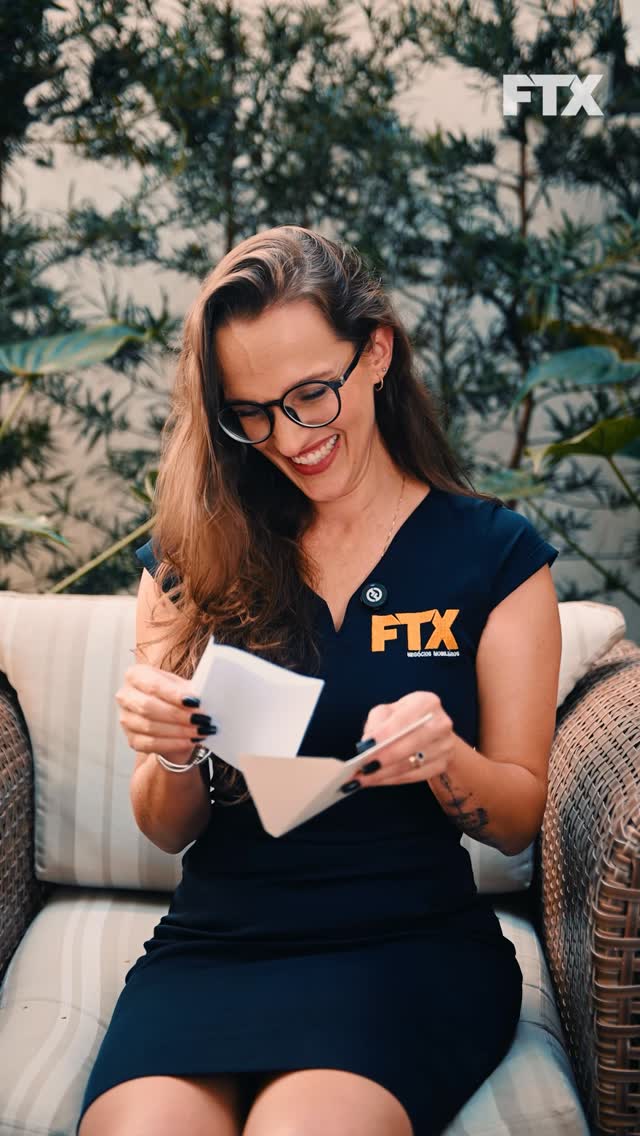 Ser mãe é construir lares mesmo antes de existir paredes. Ser mãe é construir lares mesmo antes de existir paredes.