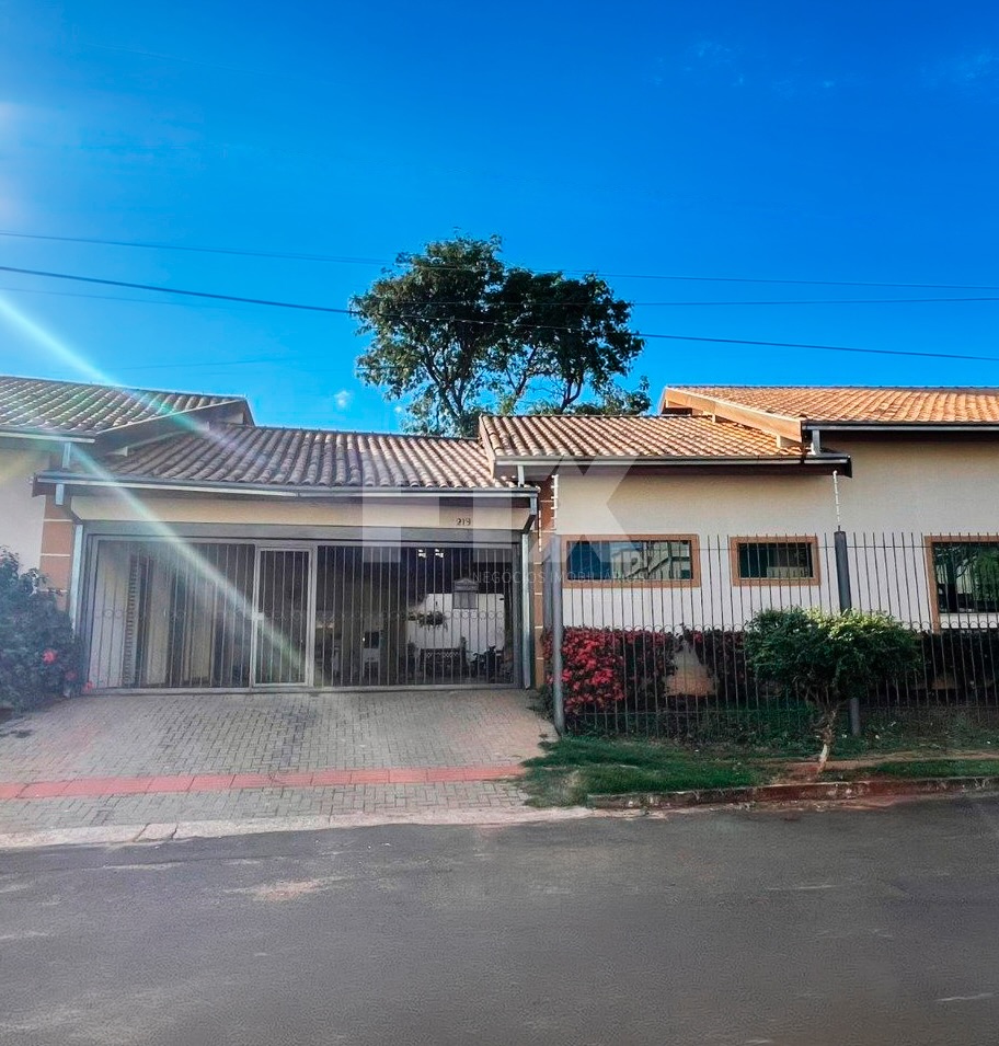 Casa Térrea disponível para locação, no Tayamã Park!